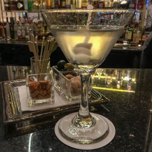 Plymouth Gibson cocktail at the Hotel Bristol, Warsaw, June 2015.