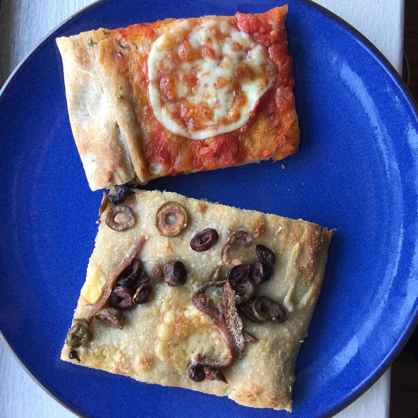 Sourdough focaccia - Margherita, olives-anchovies-cheese