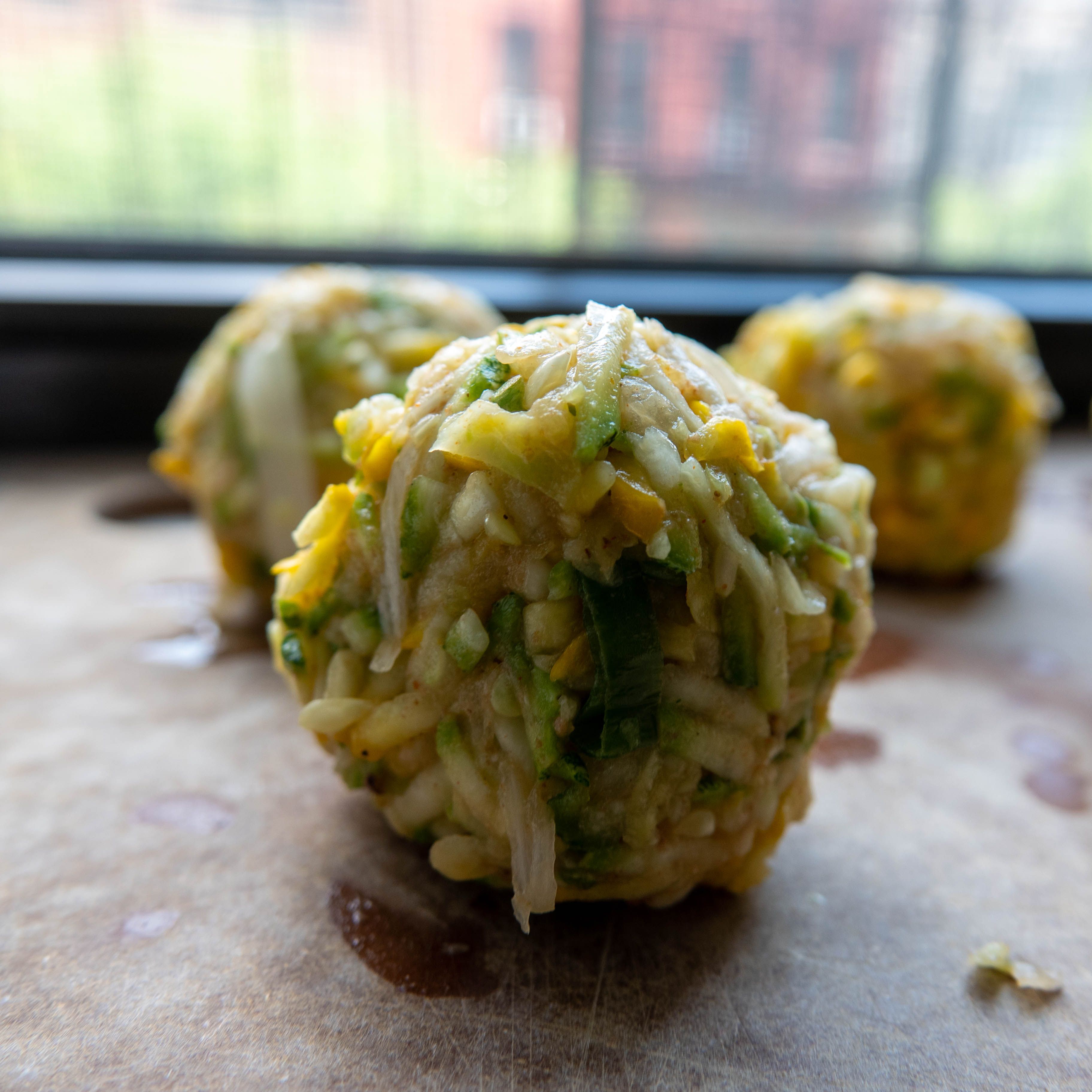 Zucchini pancakes balls